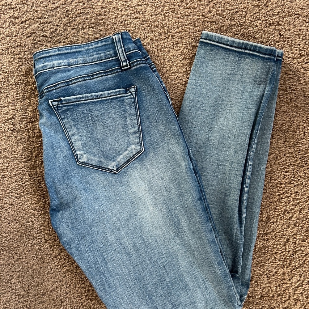 KanCan Blue Skinny Jeans with Stretch and Tapered Leg
